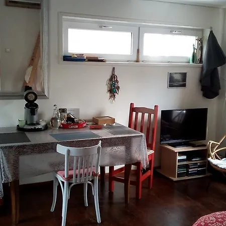 Bed & Breakfast Houseboat Gezina *